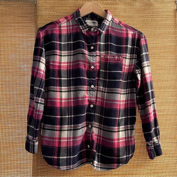 Old Navy Other - Old Navy Pink and Black Plaid Shirt